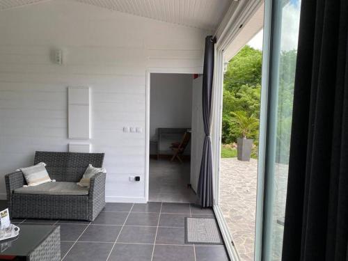 Fotografie z fotogalerie ubytování Villa spacieuse raffinée dans son écrin de verdure v destinaci Quartier du Fond Fleuri