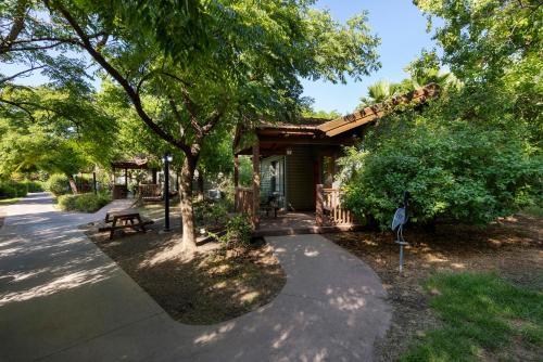 Zahrada ubytování Nofey Gonen Holiday Village