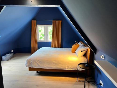Postel nebo postele na pokoji v ubytování La Tourelle Brugge