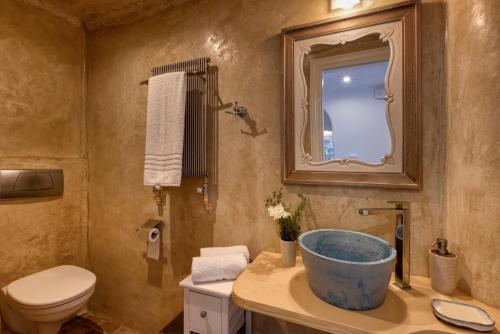 A bathroom at Seabreeze house by the sea