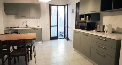 Gallery image of SA MENDUA E SA PRUNA casa al mare in Iglesias