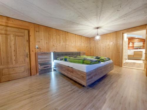 Кровать или кровати в номере 400qm bayerische VILLA 2500qm uneinsehbarer Garten in beliebter Urlaubsregion