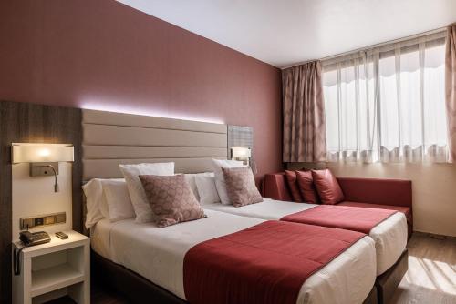 Hotel Ronda Lesseps Image