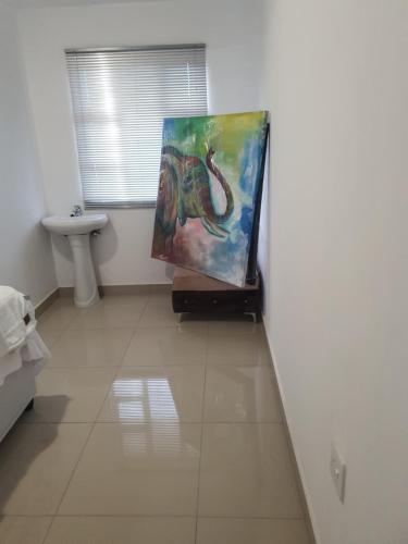 TV a/nebo společenská místnost v ubytování BF Dlamini Guest House