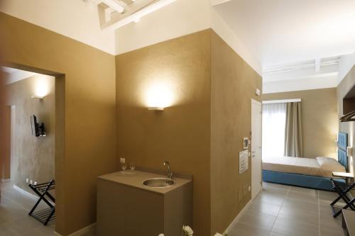 Bilik mandi di Palazzo Mancina