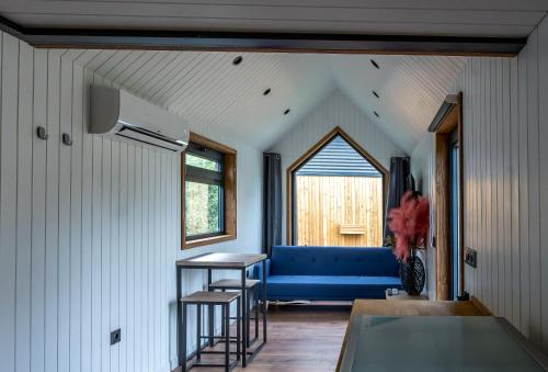 Postel nebo postele na pokoji v ubytování Tiny Houses At Sea