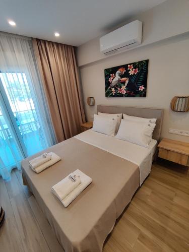 CONMARI LUXURY STUDIOS