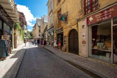 Η γειτονιά γύρω από ή μία γειτονιά κοντά σε αυτό το διαμέρισμα