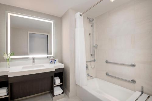 InterContinental - Washington D.C. - The Wharf, an IHG Hotel Image