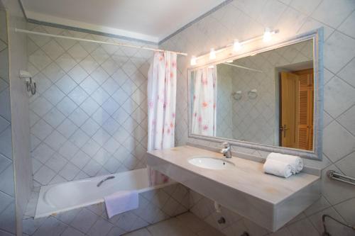 Ένα μπάνιο στο Villa Forti 57