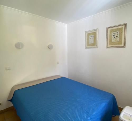 Posteľ alebo postele v izbe v ubytovaní Appartement vue Mer Les Restanques du golfe de Saint Tropez