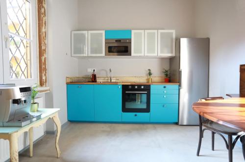 Nhà bếp/bếp nhỏ tại BudapeStayz - Raday Rooms