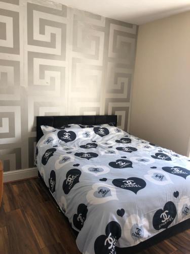 Gallery image of Sky city hotel in Blackpool