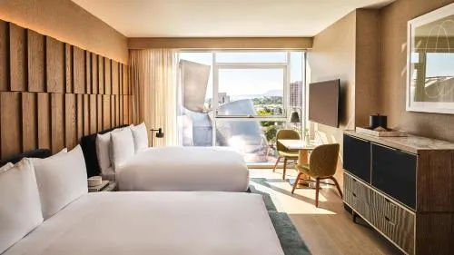 Conrad Los Angeles photo 32