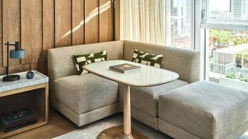 Conrad Los Angeles photo 8