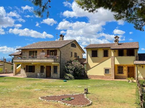 Appealing holiday home in Assisi with garden
