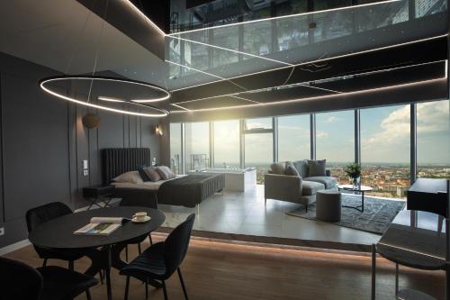 Гостиная зона в In The Sky - Apartamenty w Sky Tower