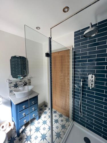 Koupelna v ubytování Mulberry House - Morpeth Town Centre - Hot Tub