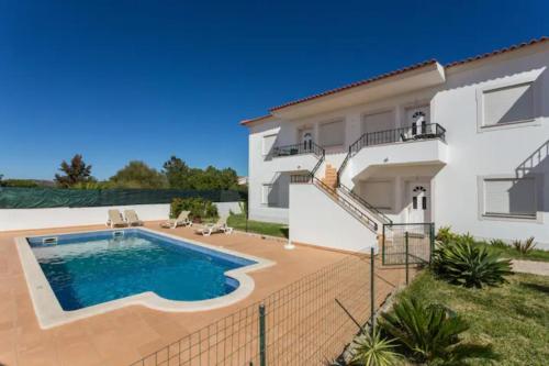 Remarkable 1-Bed Apartment in Olhos de Agua