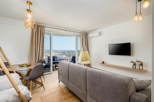 Charming Apartment W Pool & Balcony by LovelyStay