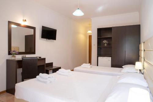 Gallery image of OCEANA Beach Hotel in Paralia Panteleimonos