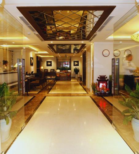 Foto dalla galleria di Hotel Emerald Waters Classy a Hanoi