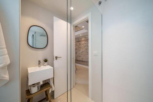 Kúpeľňa v ubytovaní Homely Málaga Mariblanca 17, Vegafuente Apartments