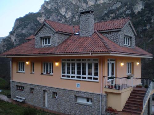 Gallery image of Hotel L'Ablana in Pola de Somiedo