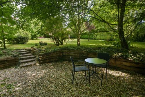 Сад в Hotel Rural Iribarnia