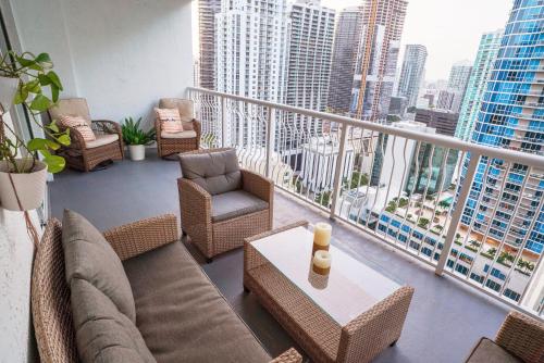 4 bed full condo in Miami with skyline & sea view photo 66