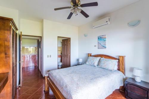 Ocotal Beach Front Condo #38 – Photos 4