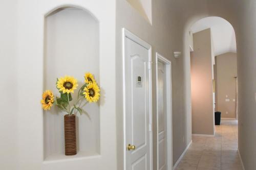 Tuscan Hills 4 Bedroom Pool Home w Game Room photo 21