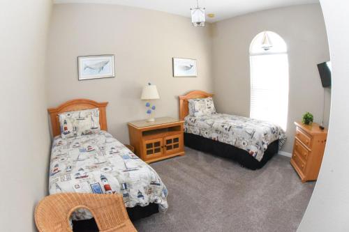 Tuscan Hills 4 Bedroom Pool Home w Game Room photo 24