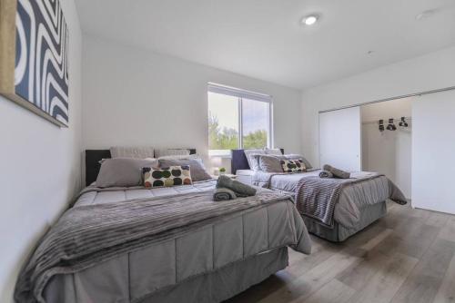 Amazing Townhouse 15 minutes from the Beach photo 11