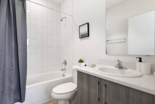 Amazing Townhouse 15 minutes from the Beach photo 21