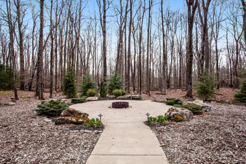 Pocono Pines Palace – Photos 3