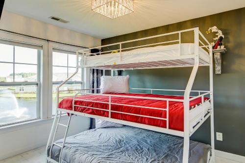 Postel nebo postele na pokoji v ubytování Clearwater Bay 1211