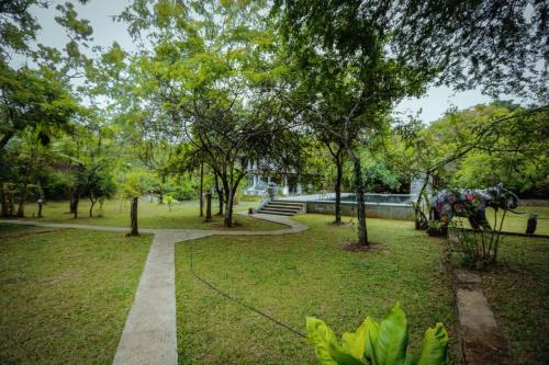 Zahrada ubytování Hotel Sigiriya Kele