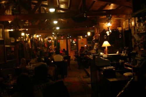 Επισκέπτες που μένουν στο Otel Yorgo Seferis