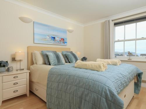 Katil atau katil-katil dalam bilik di 8 Thurlestone Beach