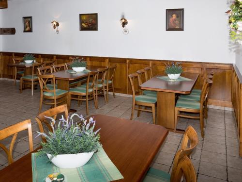 Penzión Gazdovský Hostinecにあるレストランまたは飲食店