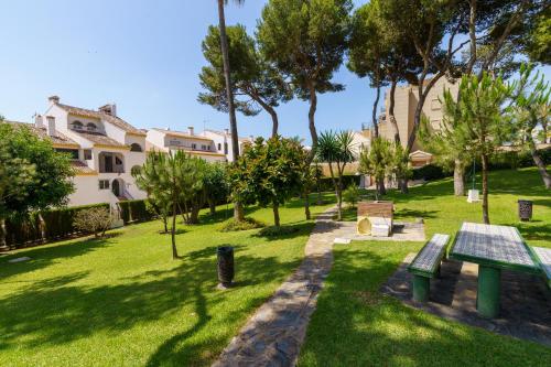 Living On The BEACH , First Line + Big Terrace Best Views