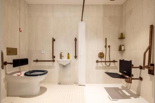 Virgin Hotels Edinburgh photo 41