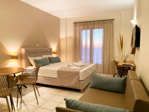 Łóżko lub łóżka w pokoju w obiekcie Sunset Premium Studio 2