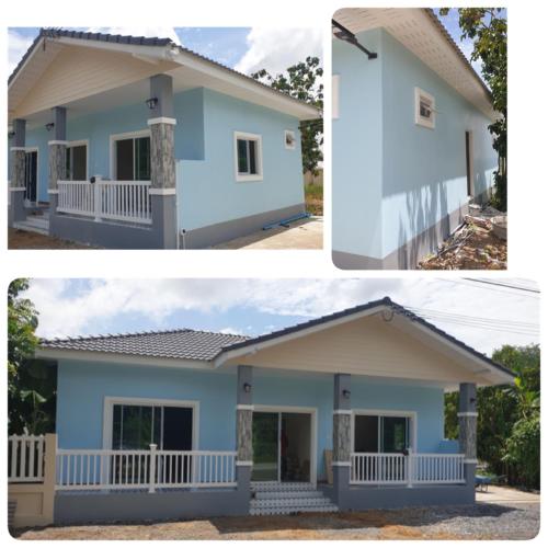 a house before and after being remodeled at บ้านวาริ สะแกกรัง in Uthai Thani