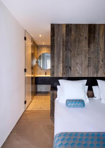 Gallery image of Hotel Restaurant Mariosa in Porto-Vecchio