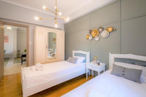 Luxury Penthouse in prime central Athens Thissio by GHH