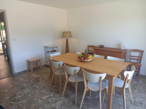 Zdjęcie z galerii obiektu Maison landaise, 4 chambres avec jardin, classé 3 étoiles w mieście Biscarrosse