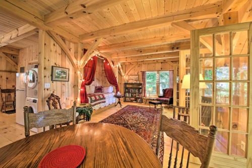 Gallery image of Kennebec River Cottage quarter Mi to Boat Ramp! in Bath