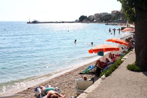 Apartment Gradac 13681d – Photos 3